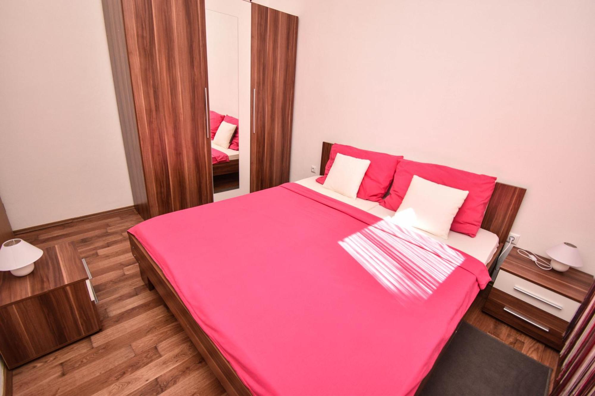 Apartmani Lukic Вир Екстериор снимка